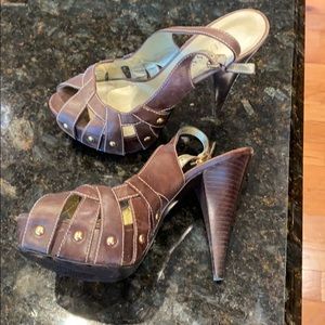 Guess sling back heels